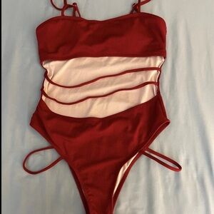 Red Open Tummy Design One Piece Swimsuit GUC Large Zaful
